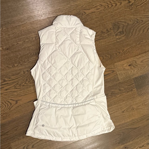 White Quilted Vest - Picture 2 of 2